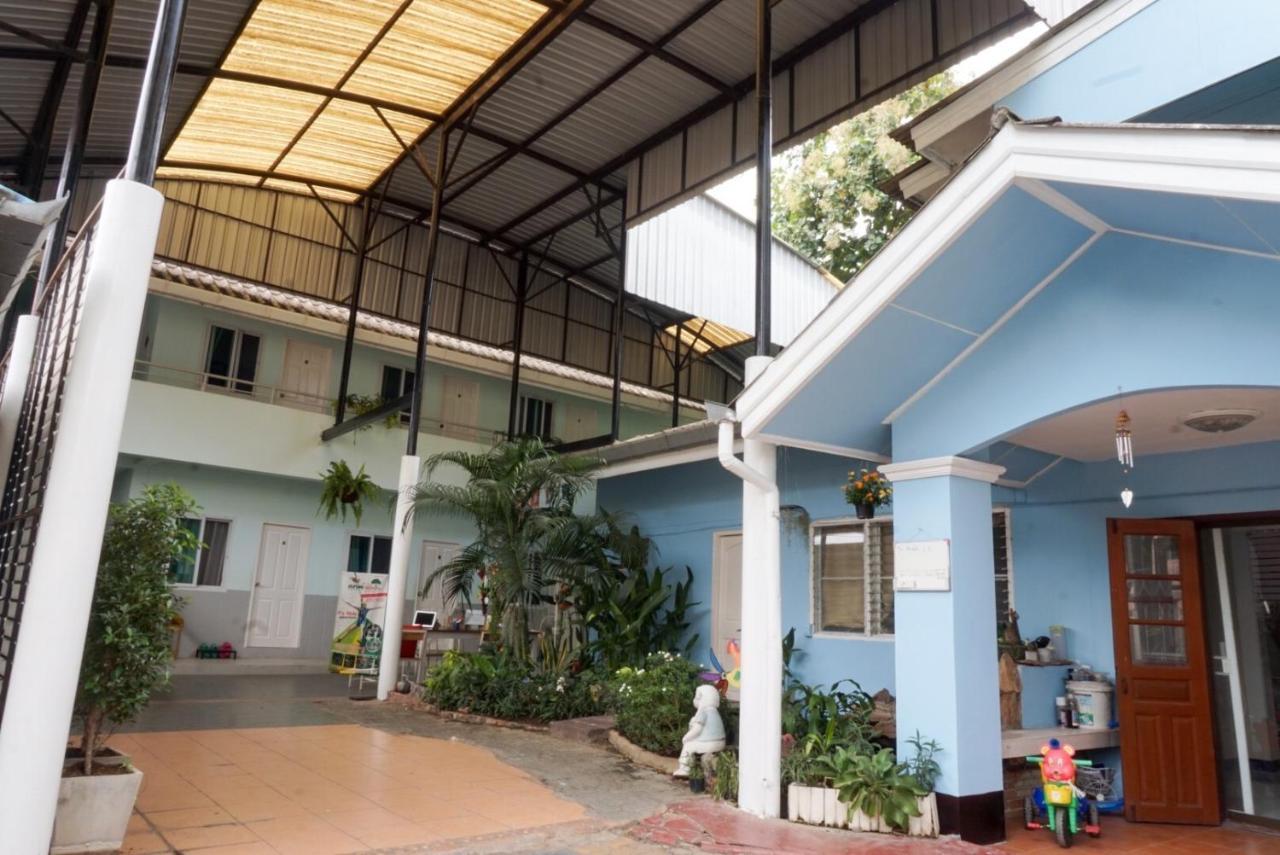 Chongrak Guesthouse Chiang Mai Buitenkant foto